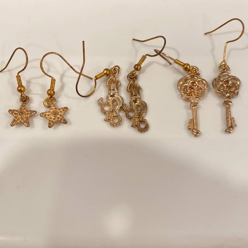 Gold earrings